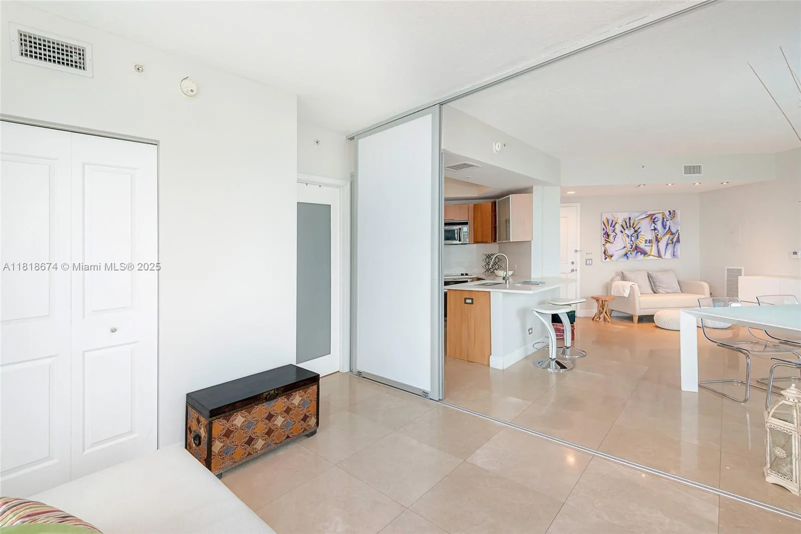 480 NE 30th St # 1505, Miami, FL 33137 photo 12