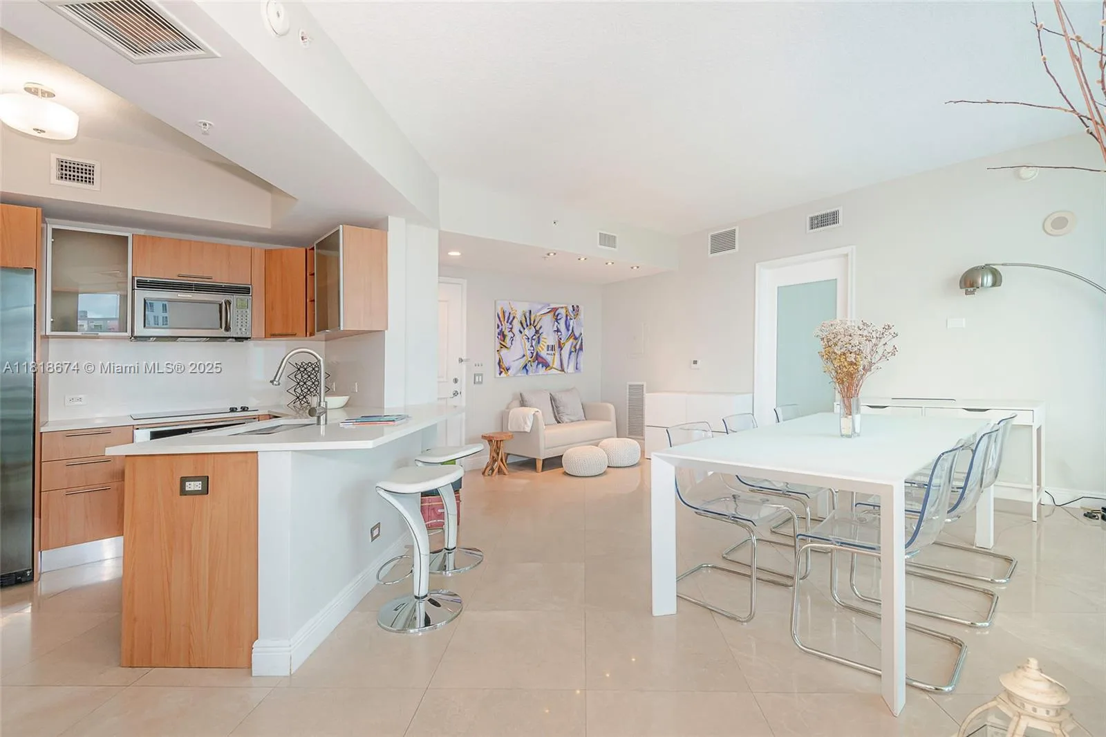 480 NE 30th St # 1505, Miami, FL 33137 photo 5