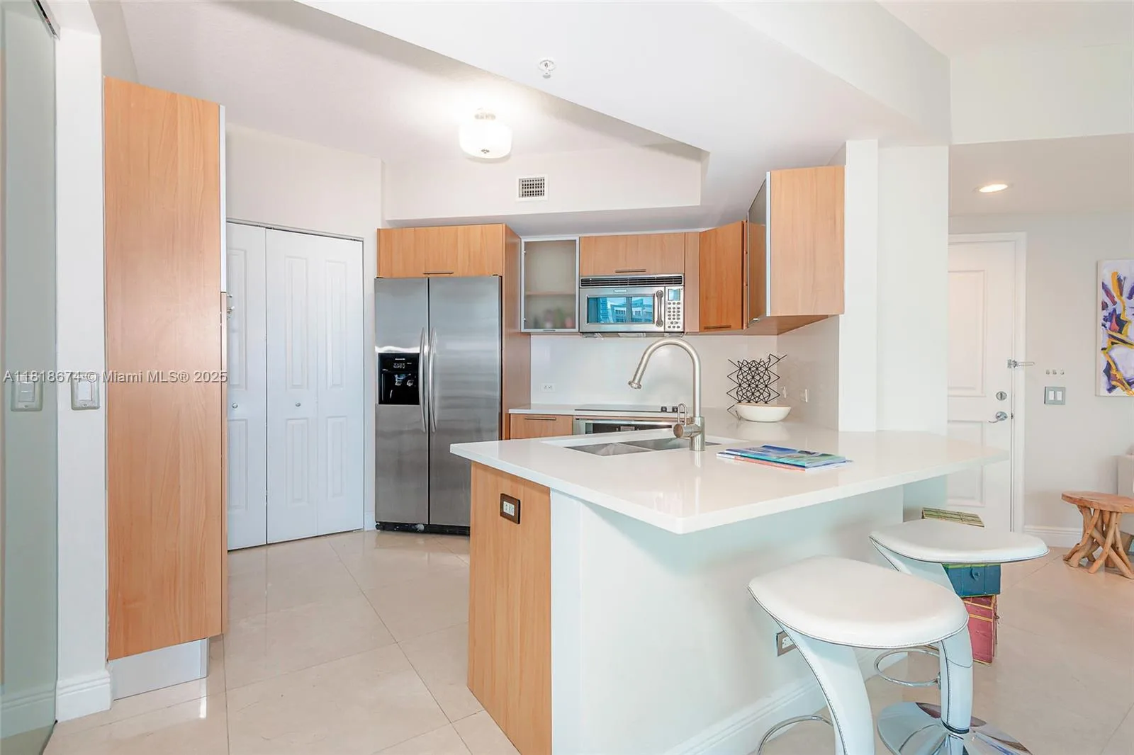 480 NE 30th St # 1505, Miami, FL 33137 photo 7