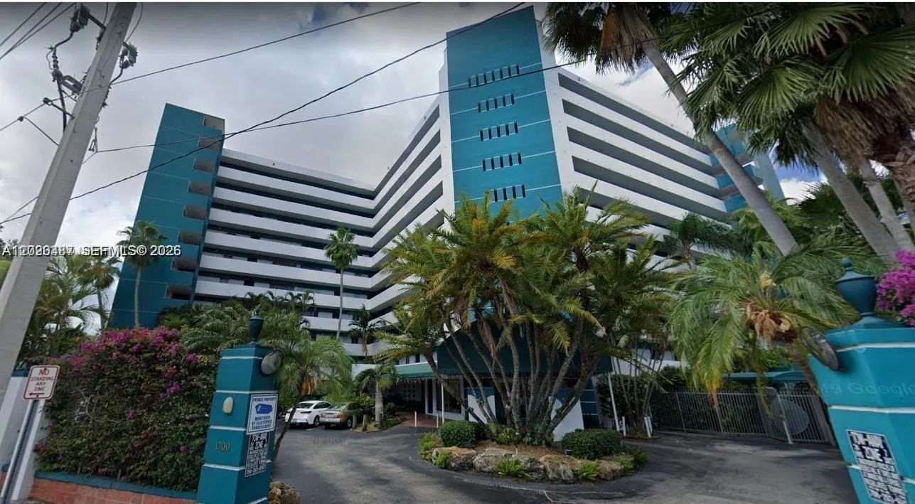 1700 N River Dr # 1009, Miami, FL 33125