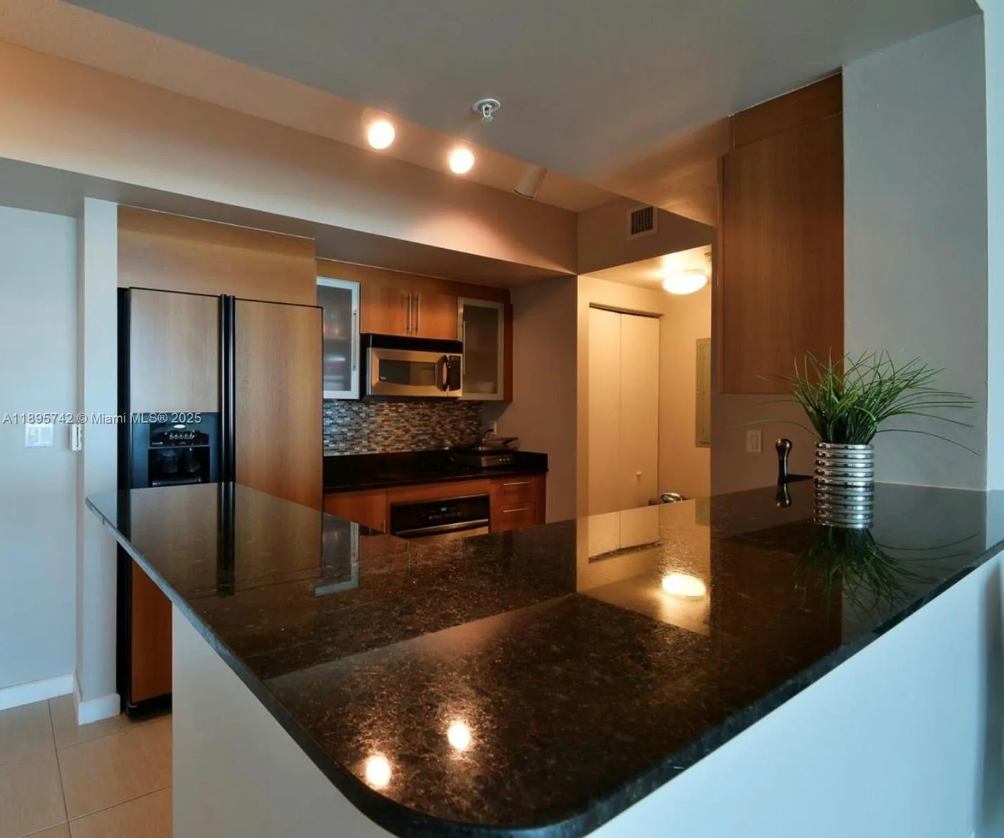335 S Biscayne Blvd # 2707, Miami, FL 33131 photo 9