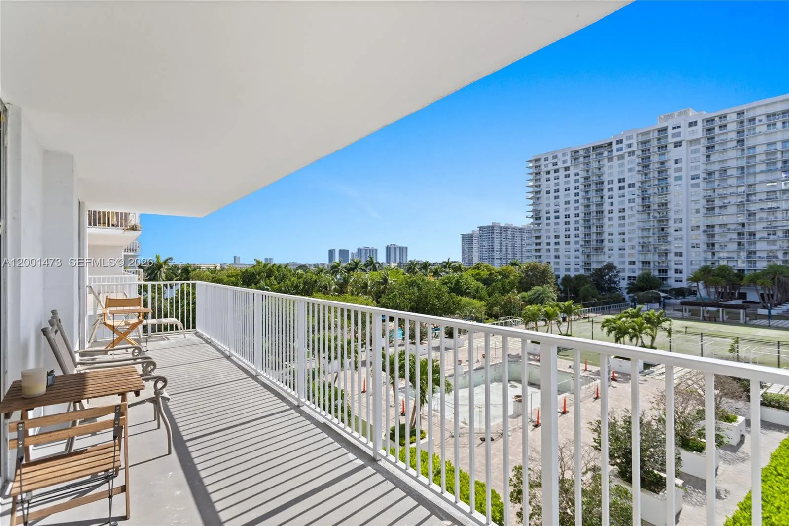 2851 NE 183rd St # 502E, Aventura, FL 33160 photo 2