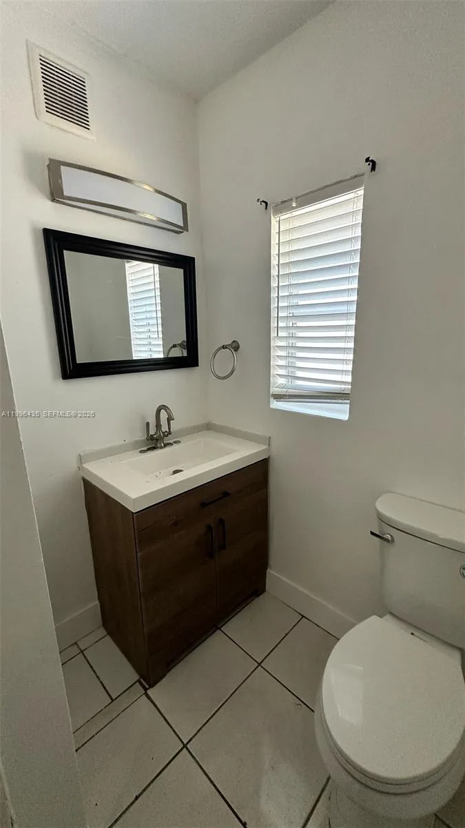715 SW 6th St, Dania Beach, FL 33004 photo 12