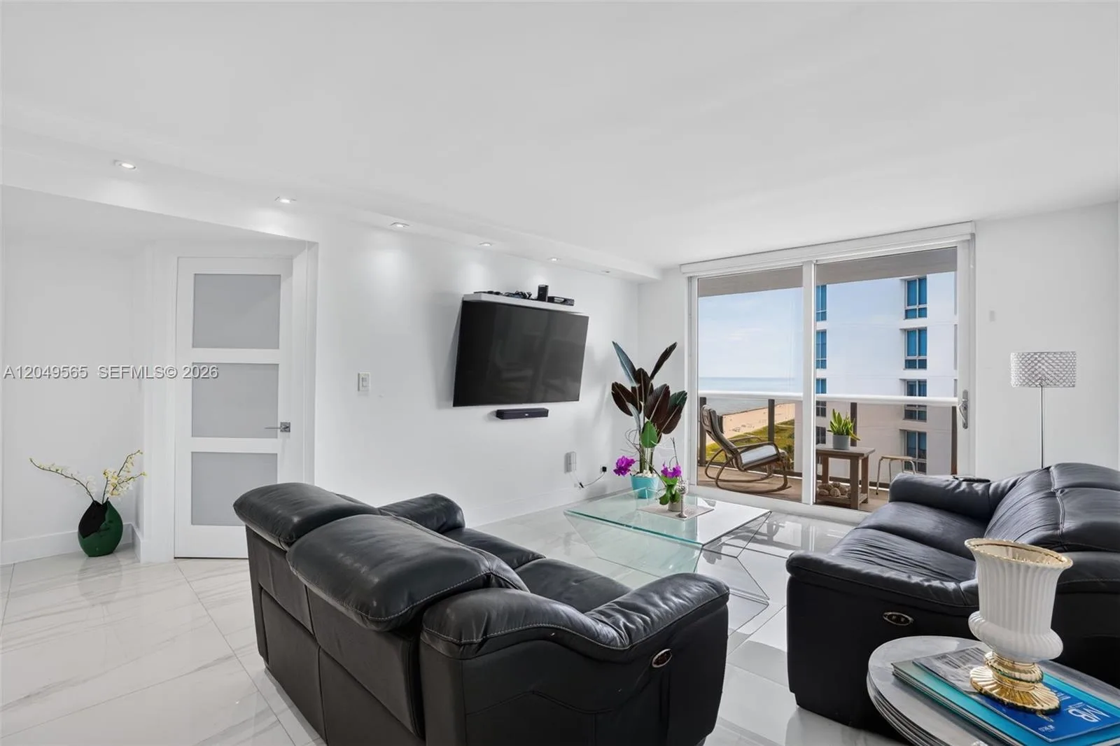 6039 Collins Ave # 1624, Miami Beach, FL 33140 photo 9