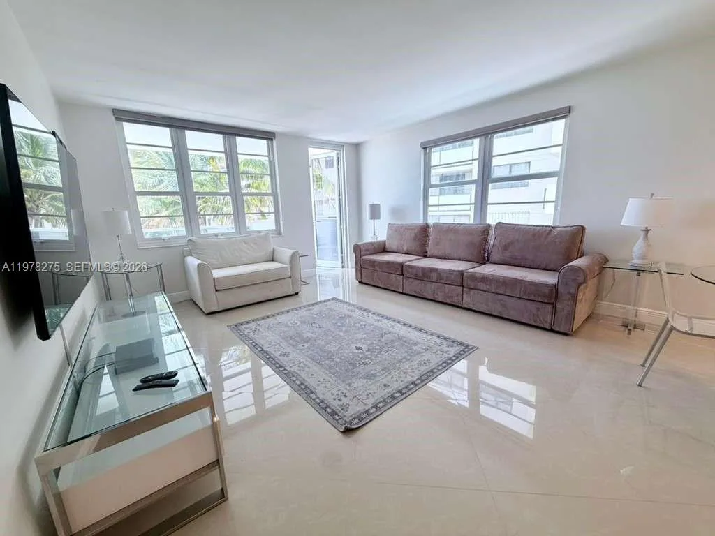 100 Lincoln Rd # 521, Miami Beach, FL 33139