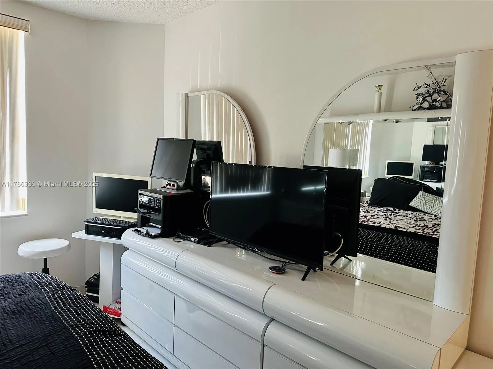 1985 S Ocean Dr # 4L, Hallandale Beach, FL 33009 photo 6