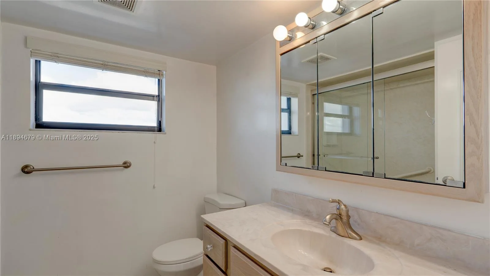 2301 S Ocean Dr # 301, Hollywood, FL 33019 photo 13