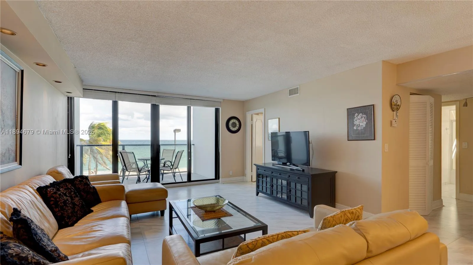 2301 S Ocean Dr # 301, Hollywood, FL 33019 photo 5