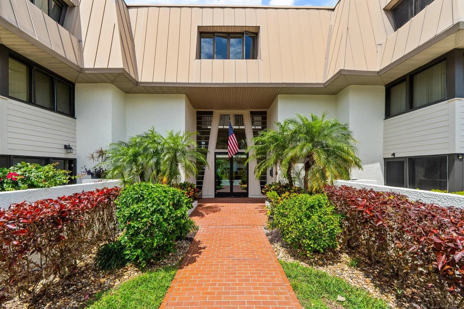 1800 SE Saint Lucie Boulevard # 6-203, Stuart, FL 34996