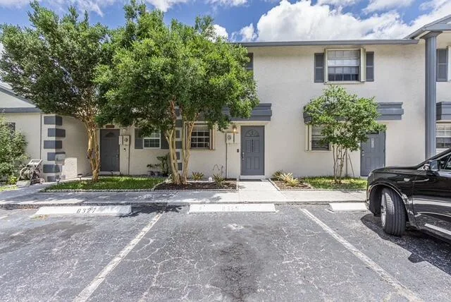 8327 Fairway Road # 8327, Sunrise, FL 33351