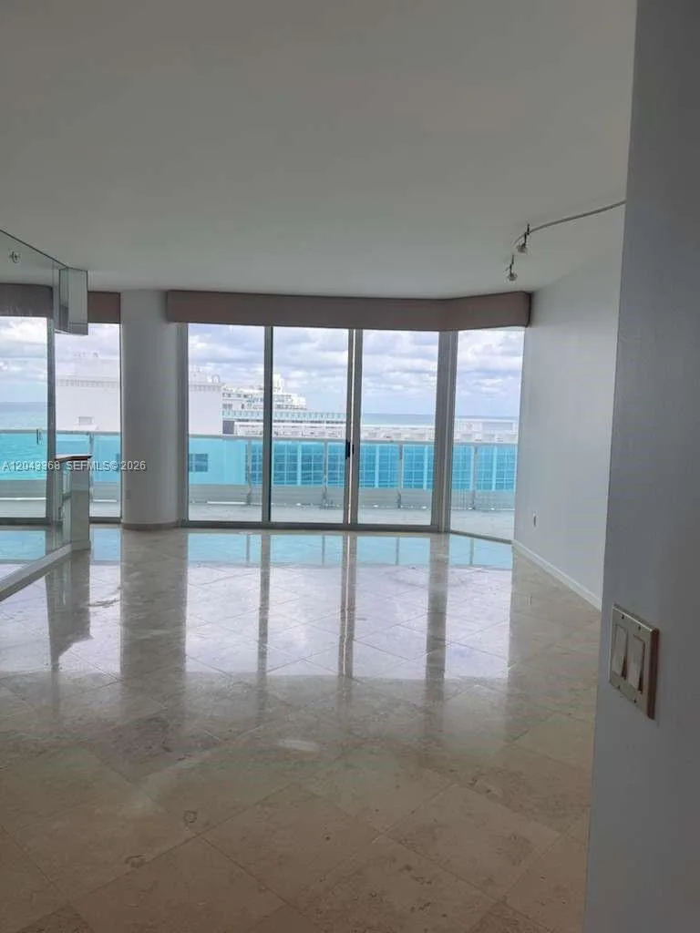 5025 Collins Ave # 1602, Miami Beach, FL 33140 photo 5
