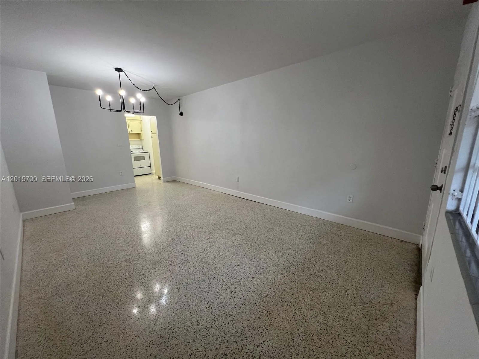 675 SW 7th Ave # 2, Miami, FL 33130 photo 3