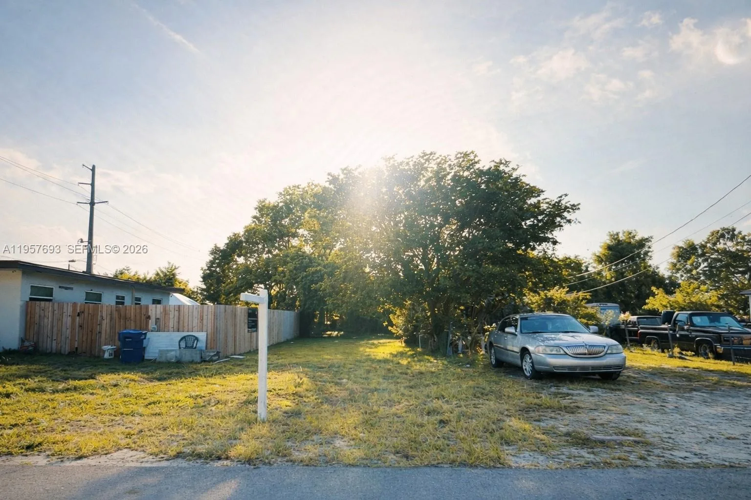 7014 NW 21st Ave, Miami, FL 33147