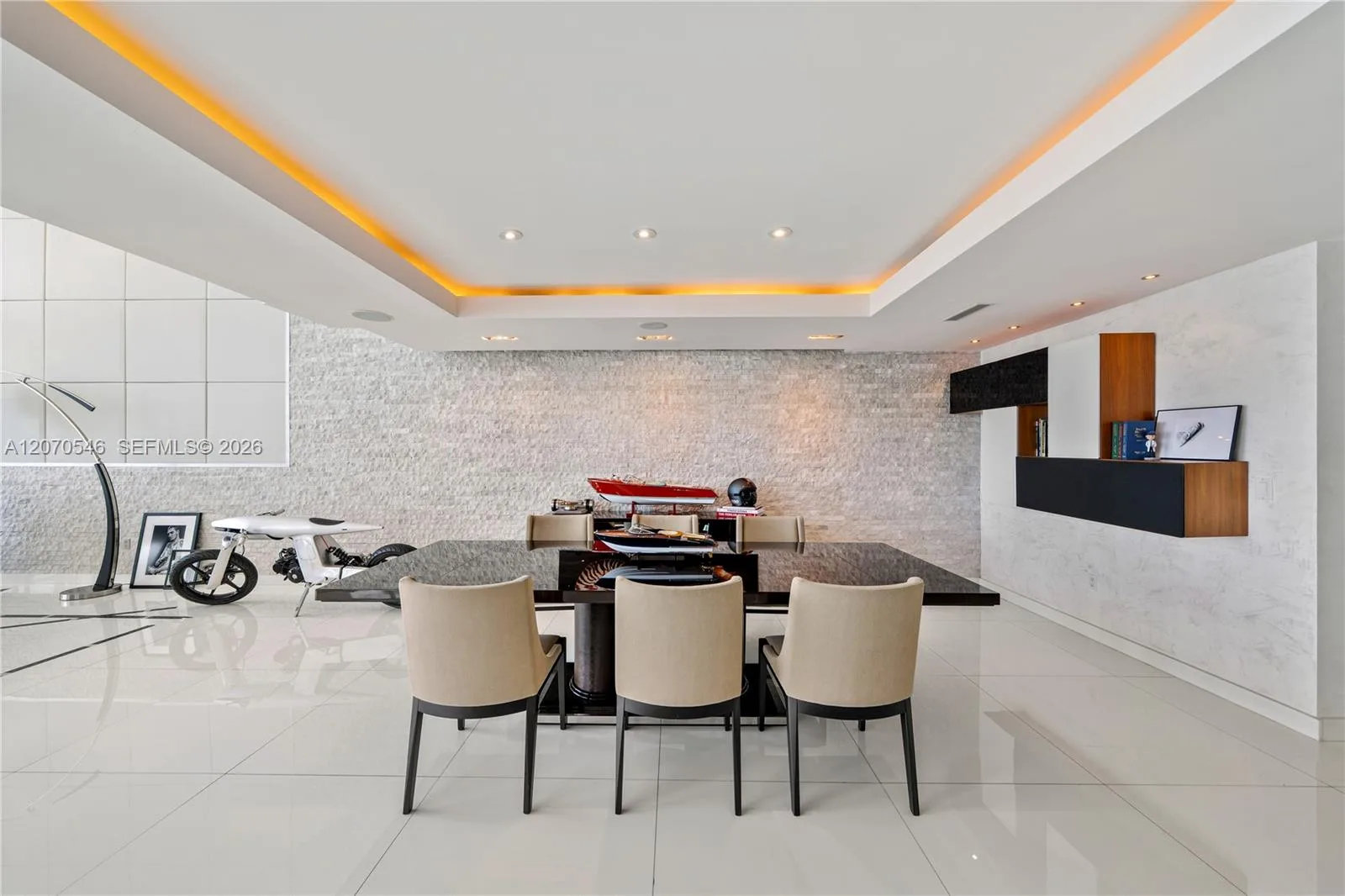 1040 Biscayne Blvd # 4403, Miami, FL 33132 photo 12