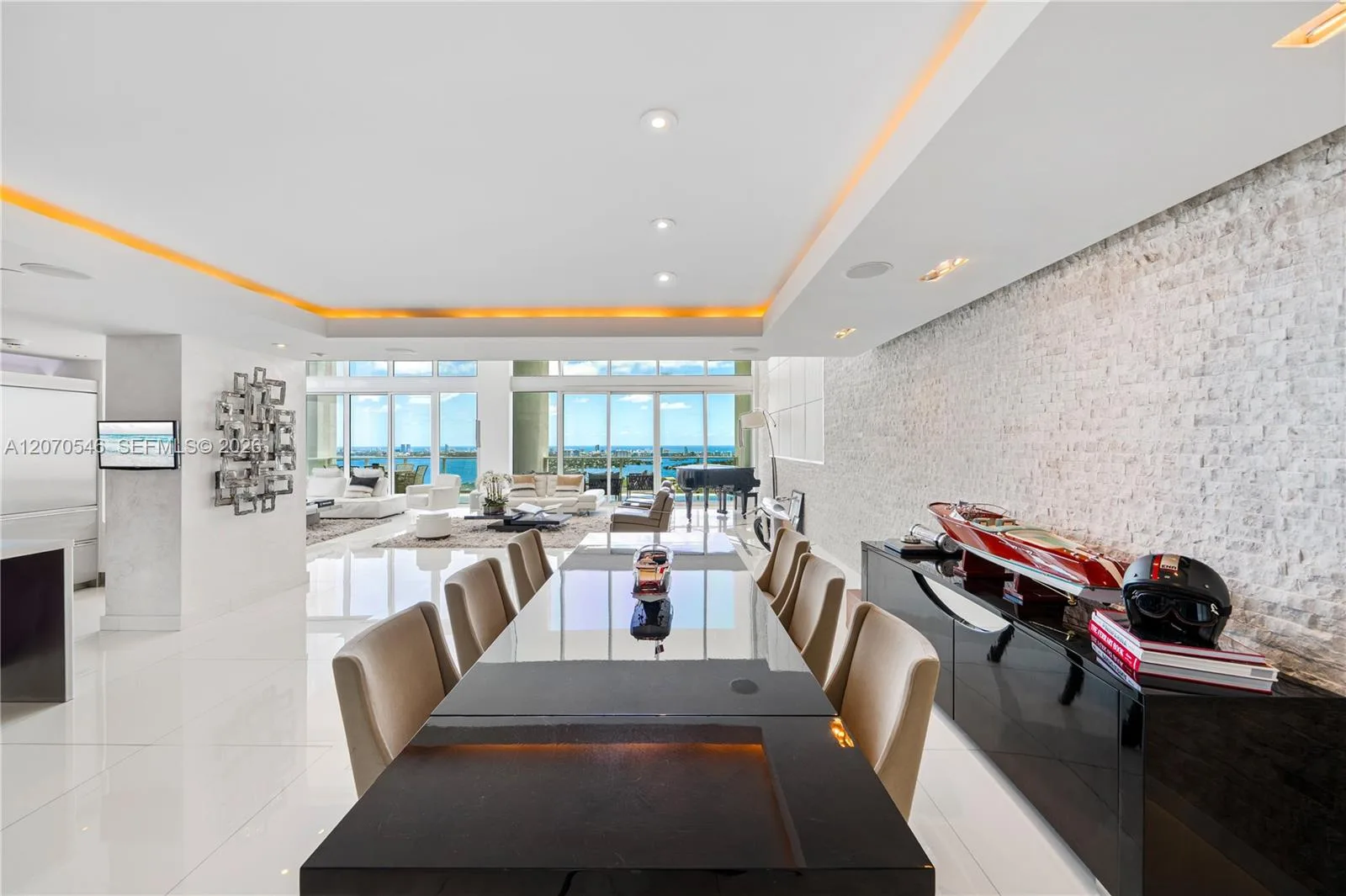 1040 Biscayne Blvd # 4403, Miami, FL 33132 photo 13