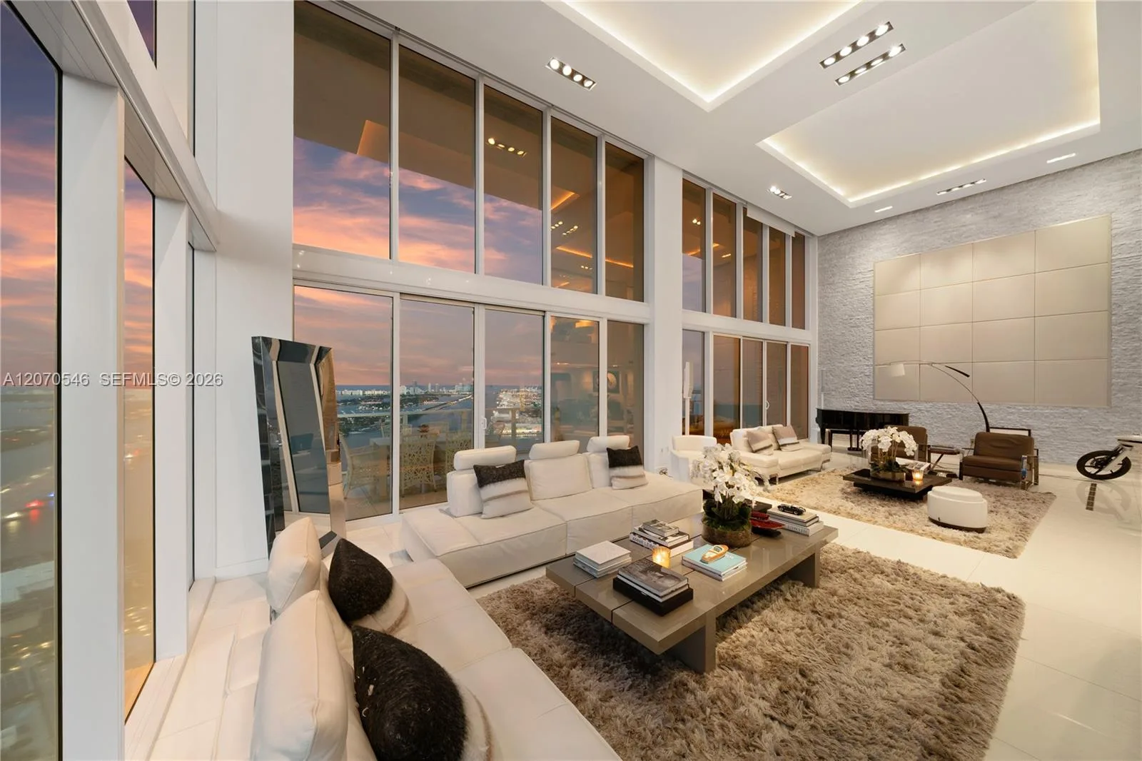 1040 Biscayne Blvd # 4403, Miami, FL 33132 photo 6