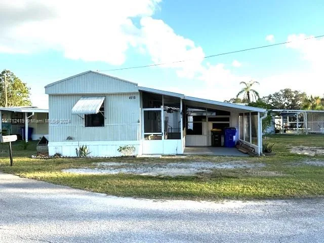 4510 Welcome Dr., Sebring, FL 33870