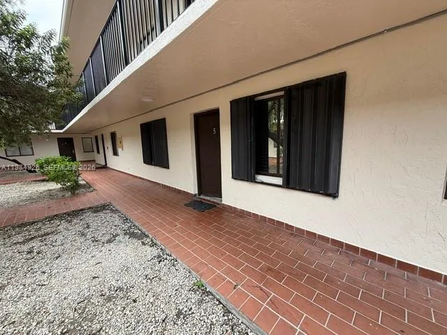 6278 W 22nd Ct # 5, Hialeah, FL 33016 photo 2
