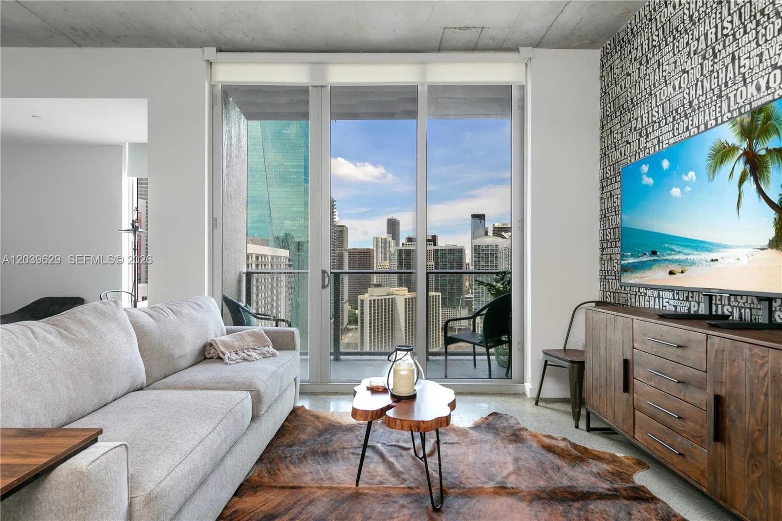 151 SE 1st St # 3103, Miami, FL 33131