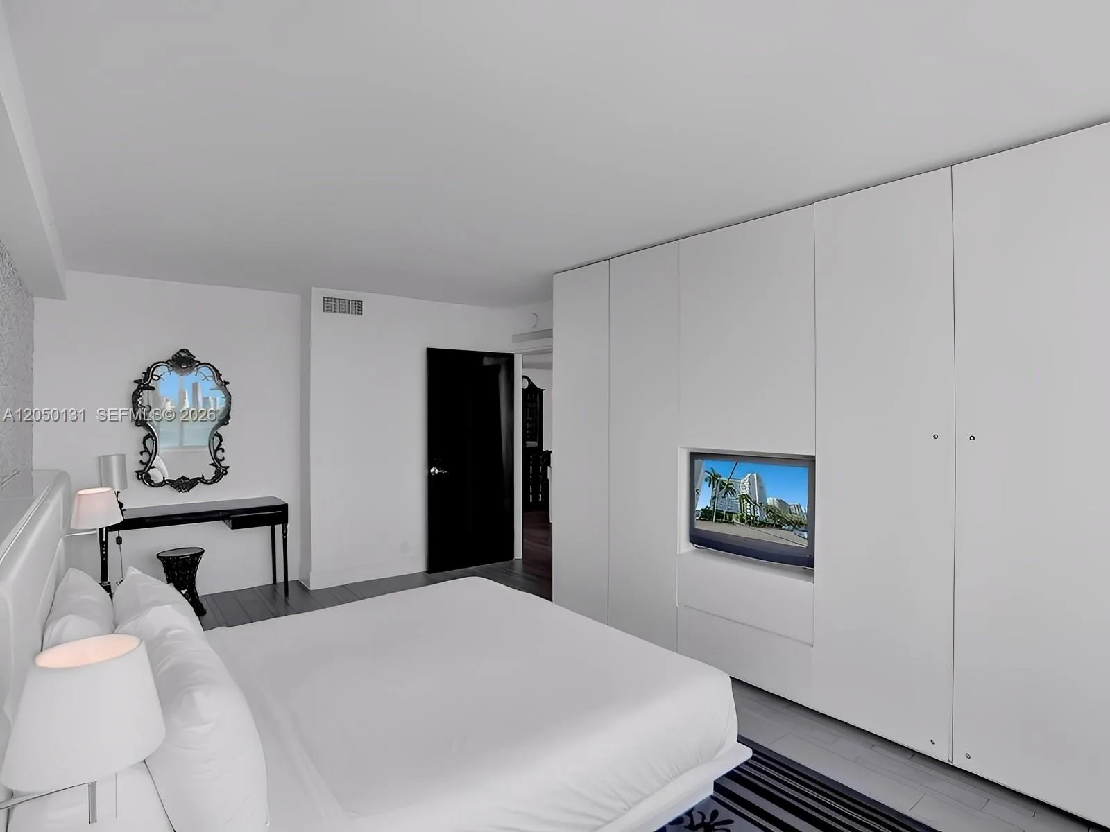 1100 West  Ave # 1024, Miami Beach, FL 33139 photo 4
