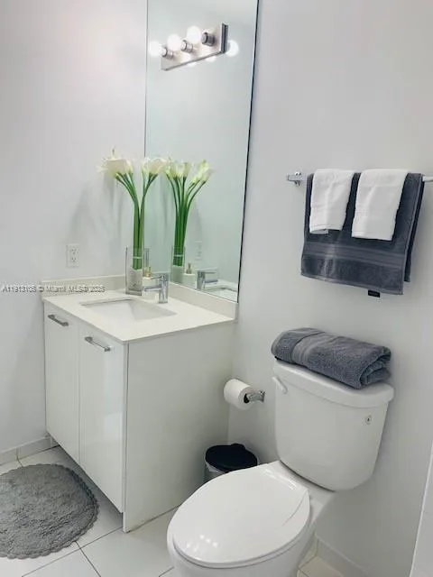 151 SE 1st St # 1611, Miami, FL 33131 photo 4