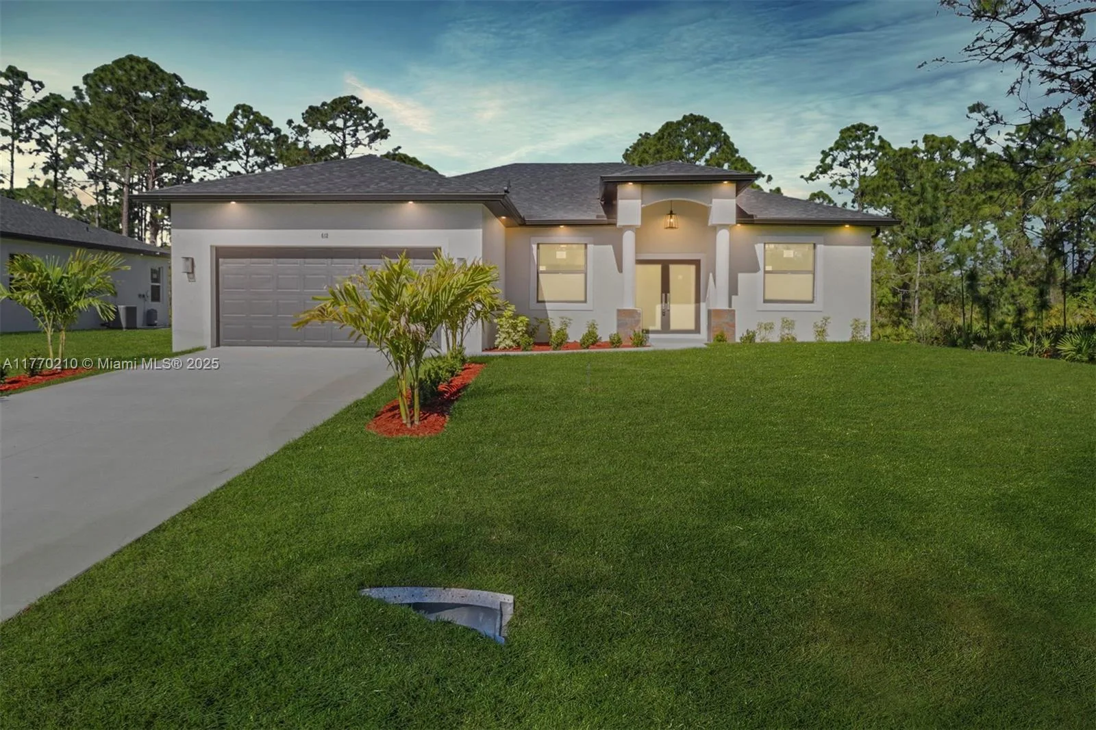612 Cypress Ave S, Lehigh Acres, FL 33974