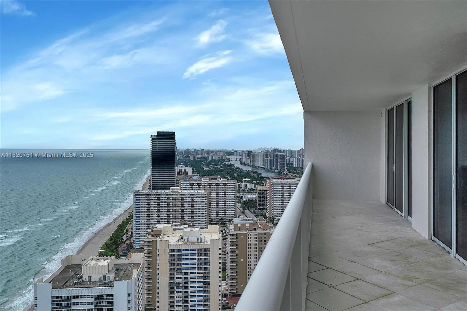 1850 S Ocean Dr # 4203, Hallandale Beach, FL 33009 photo 2