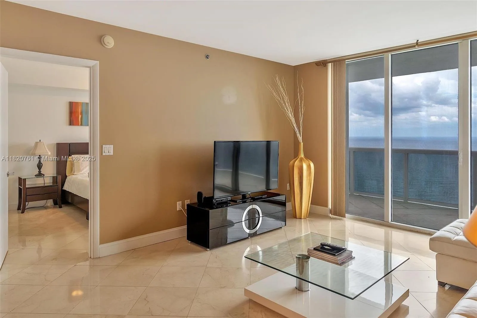 1850 S Ocean Dr # 4203, Hallandale Beach, FL 33009 photo 8