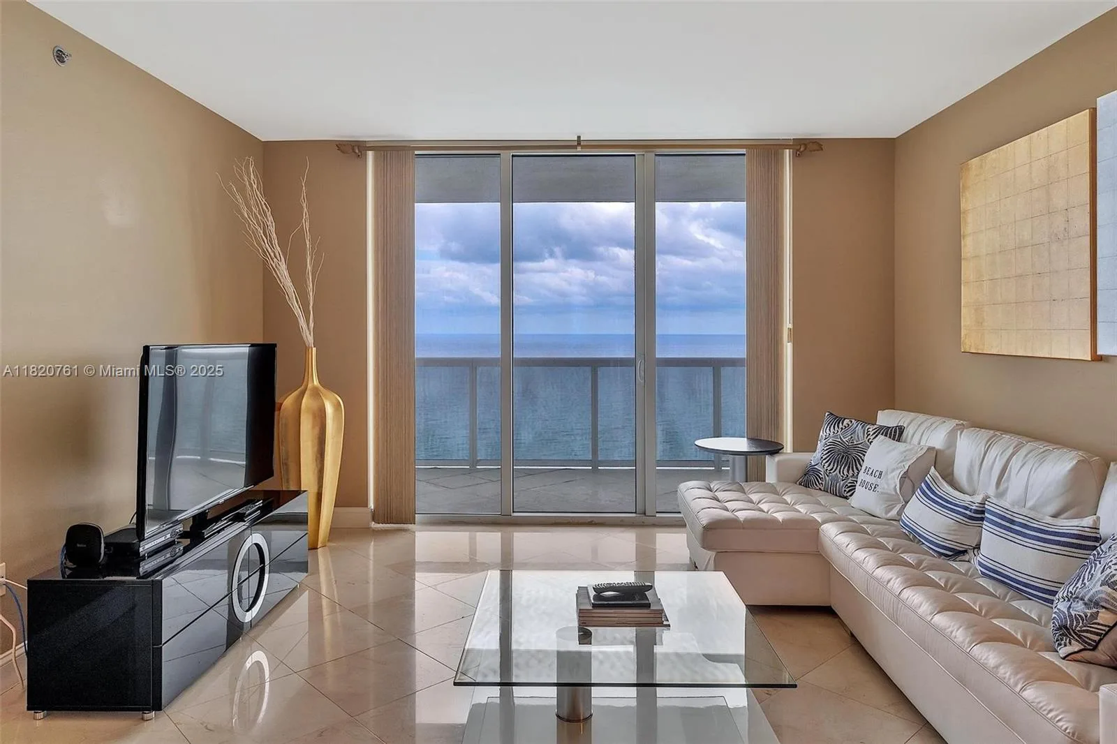 1850 S Ocean Dr # 4203, Hallandale Beach, FL 33009 photo 9