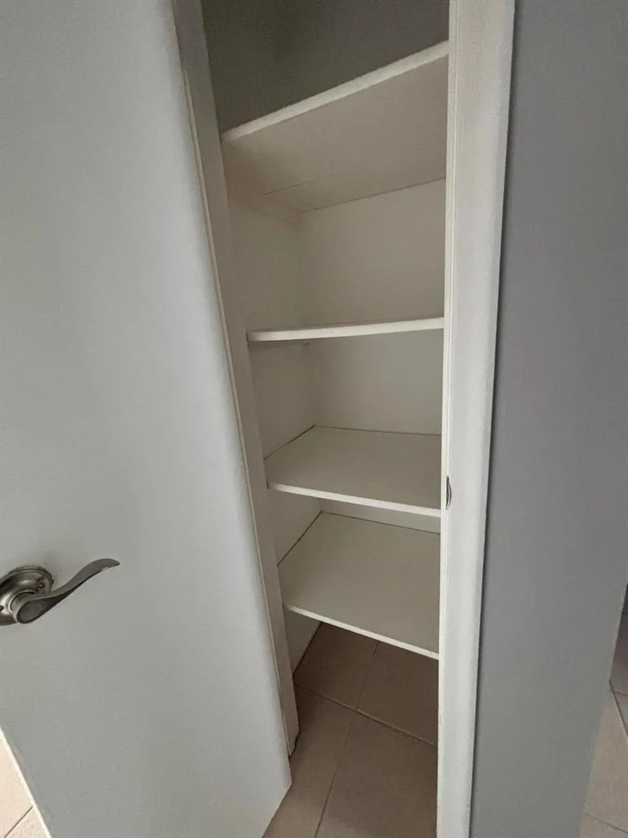 11421 NW 39th Place, Sunrise, FL 33323 photo 9