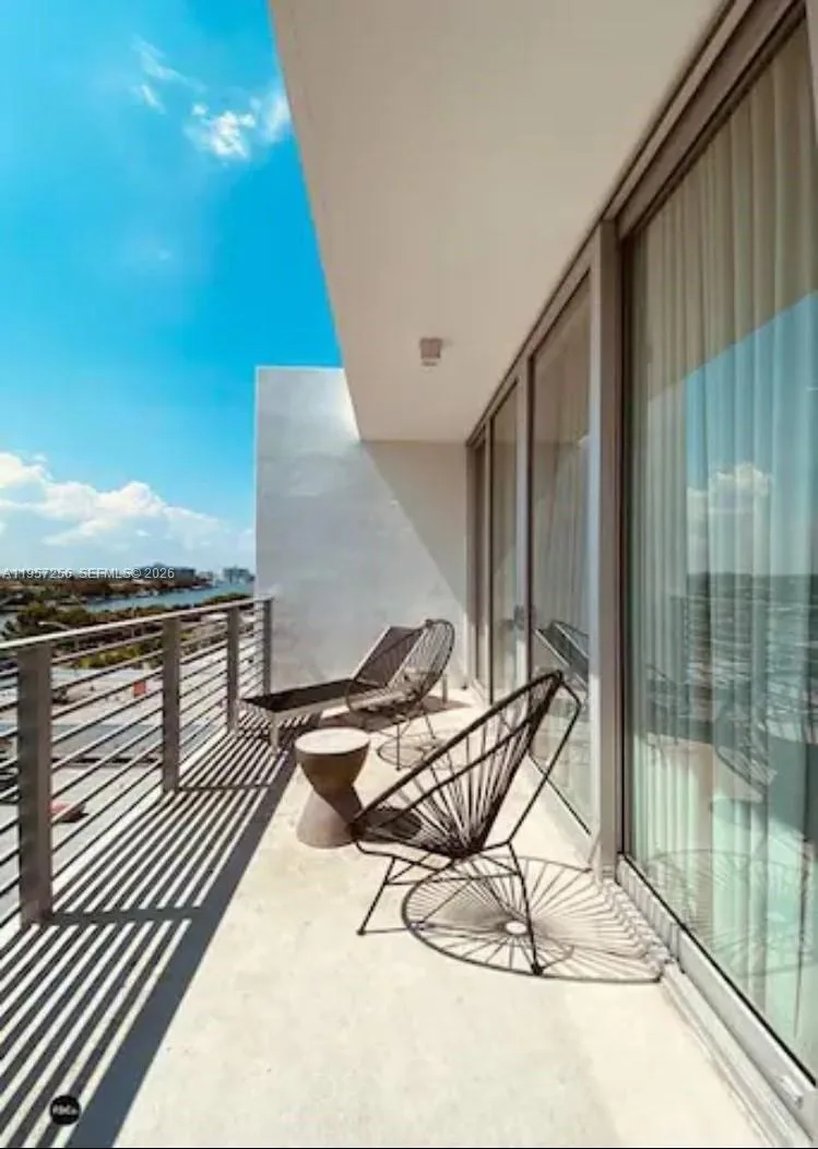 6080 Collins Avenue # PH09, Miami Beach, FL 33140 photo 11