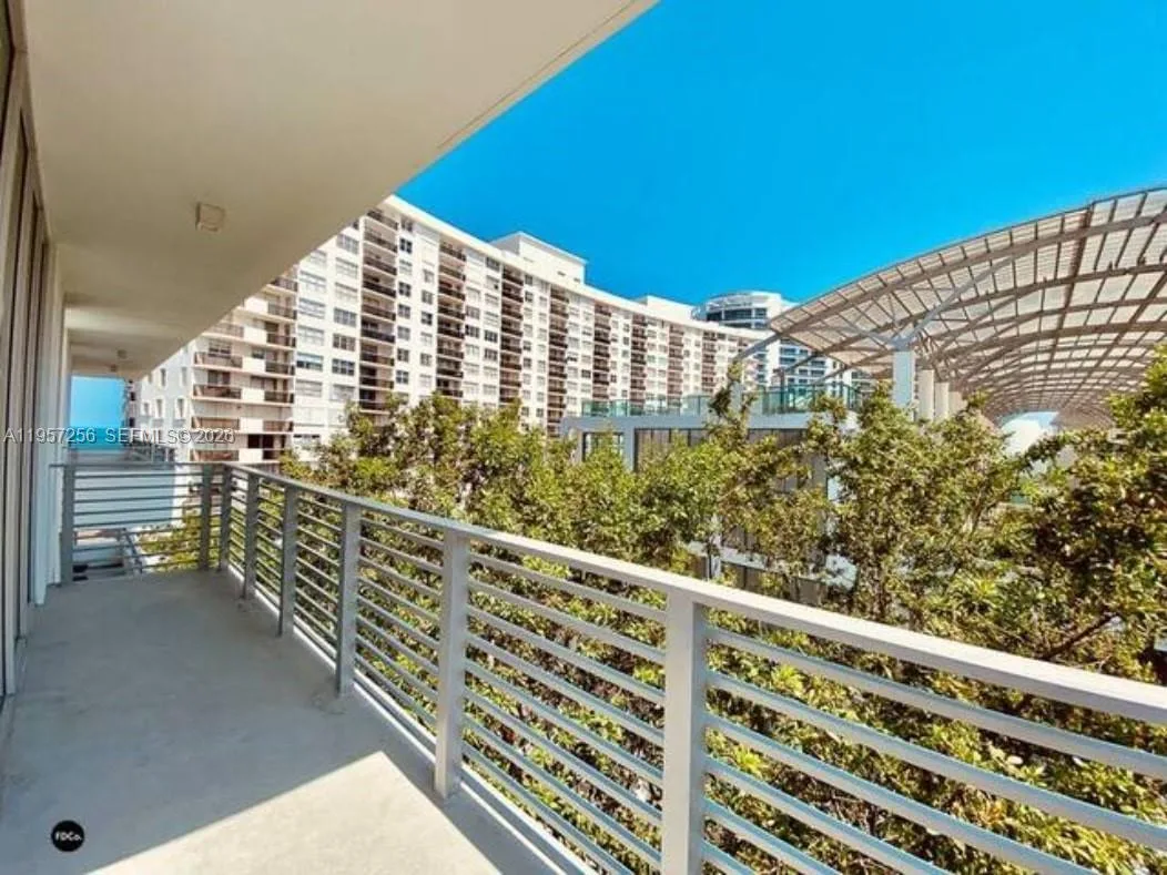 6080 Collins Avenue # PH09, Miami Beach, FL 33140 photo 8