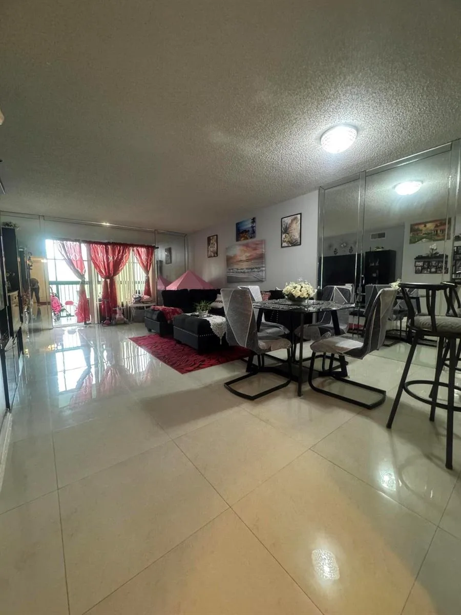 6575 W OAKLAND PARK Boulevard # 402, Lauderhill, FL 33313 — zdjęcie 5