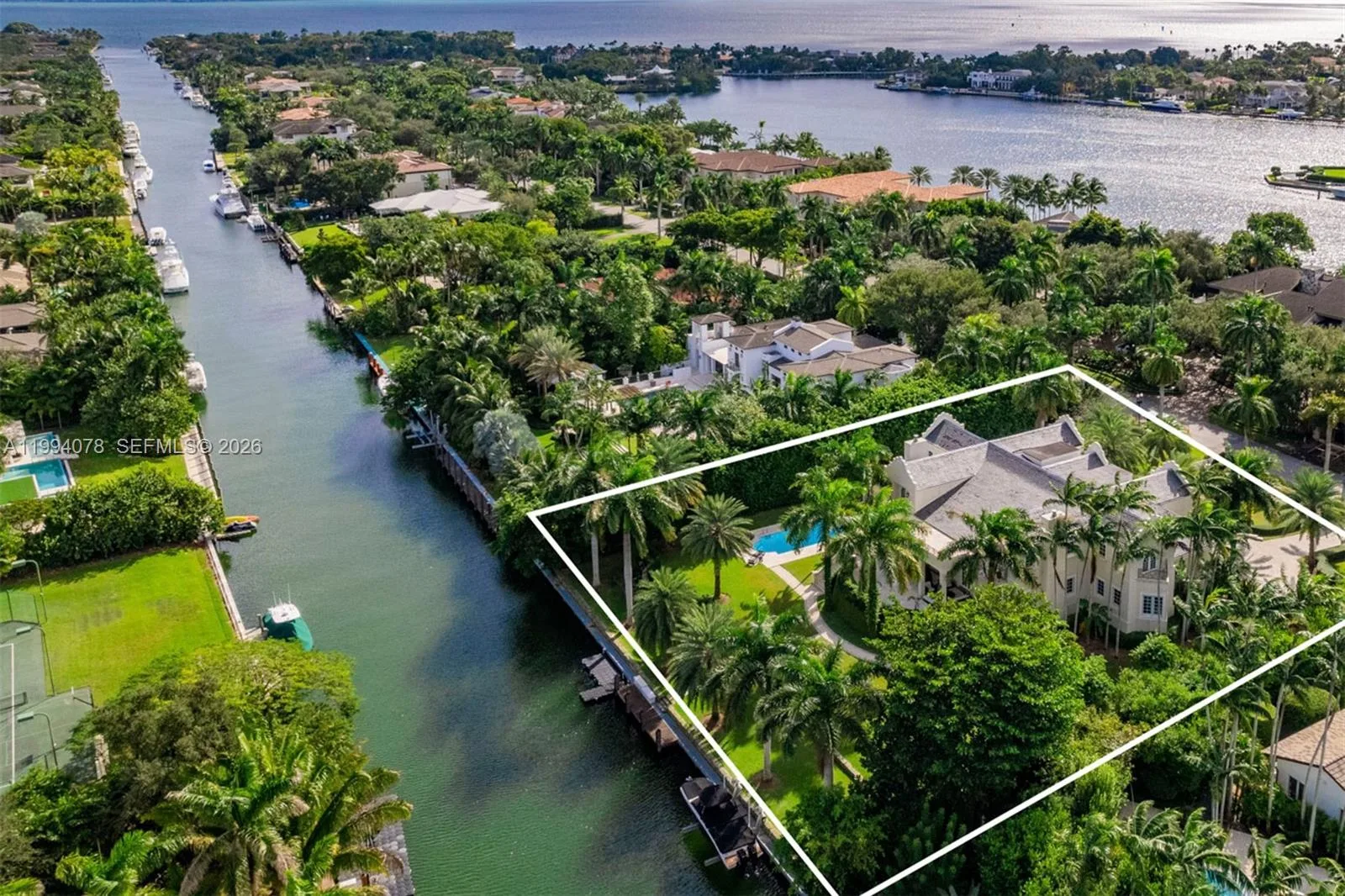 585 Arvida Pkwy, Coral Gables, FL 33156 photo 3