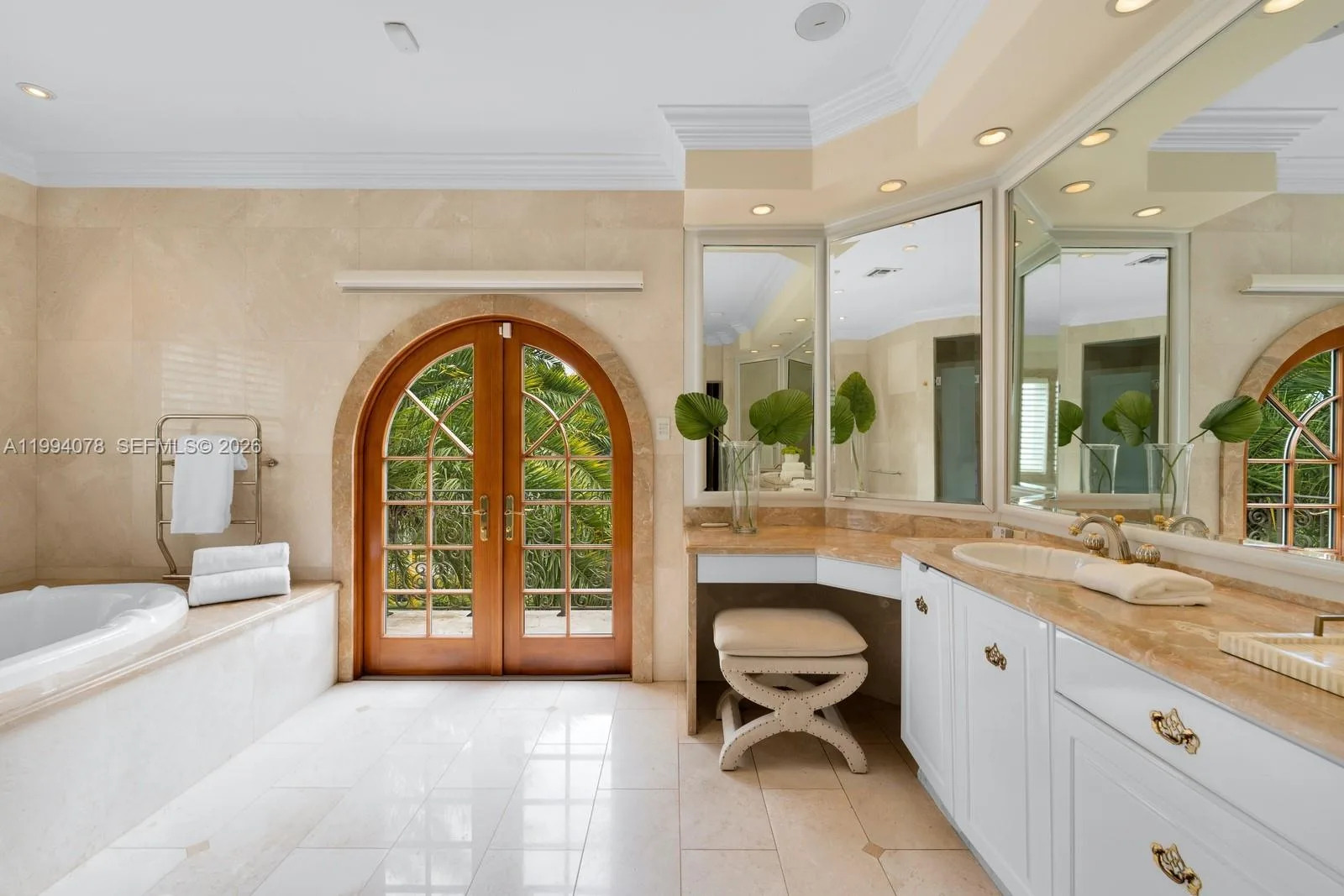 585 Arvida Pkwy, Coral Gables, FL 33156 photo 9