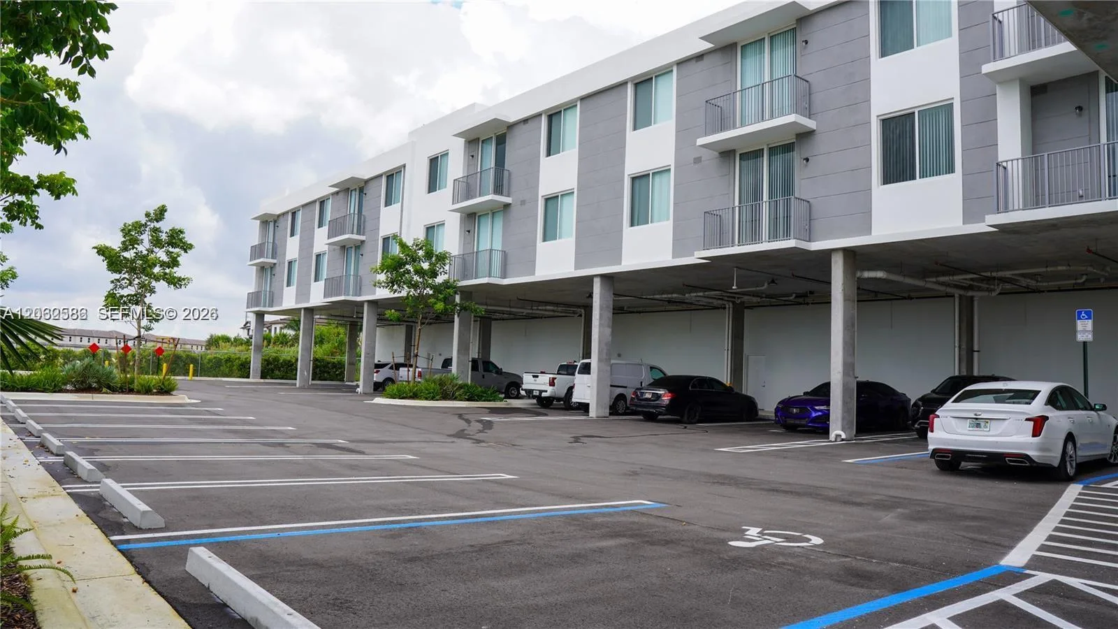 26720 Old Dixie Hwy # 211, Homestead, FL 33032 photo 2