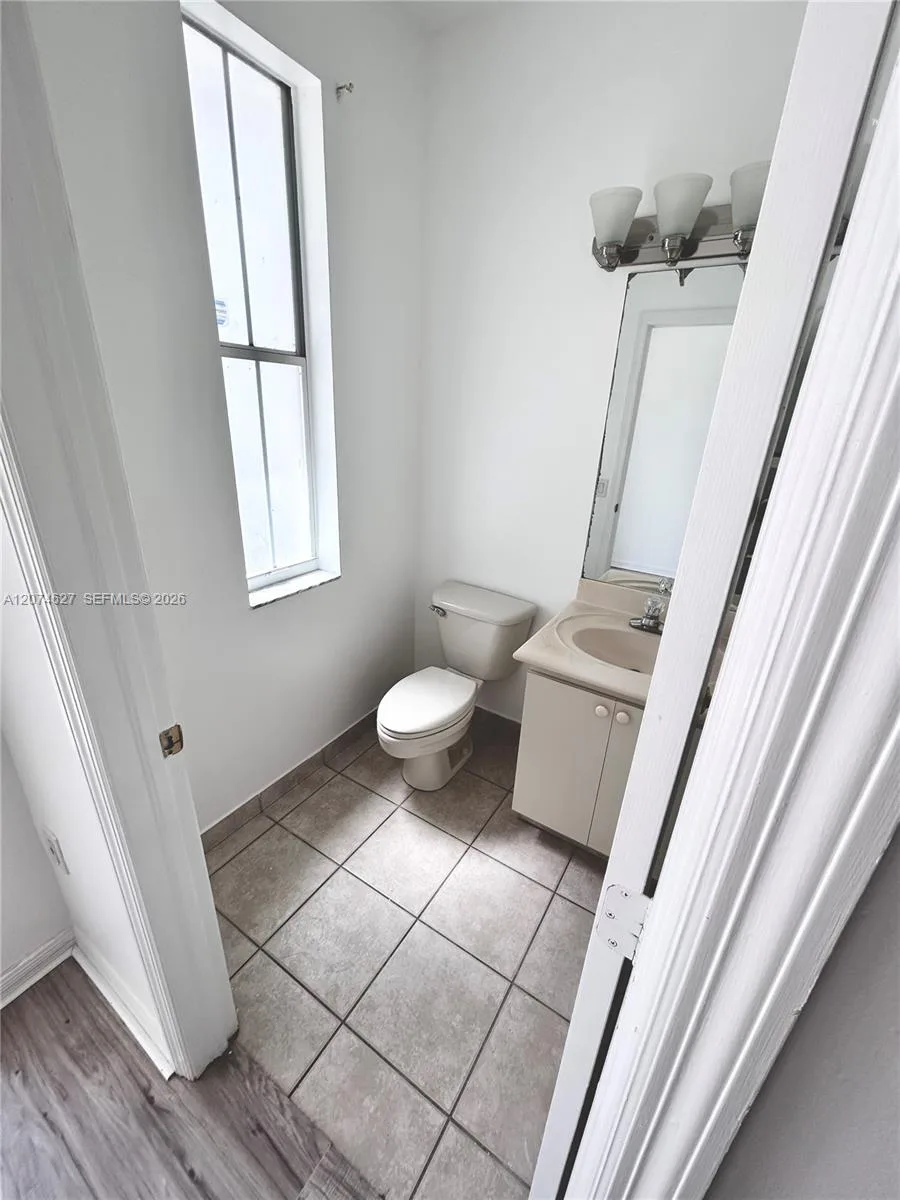 4356 NW 116th Ave # 4356, Doral, FL 33178 photo 3