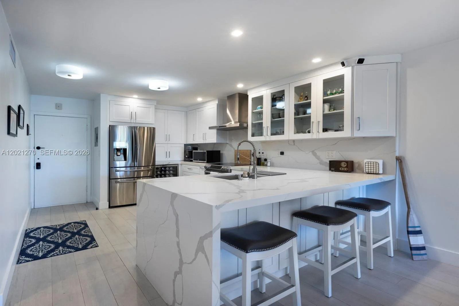 6815 Edgewater Dr # 307, Coral Gables, FL 33133 photo 3