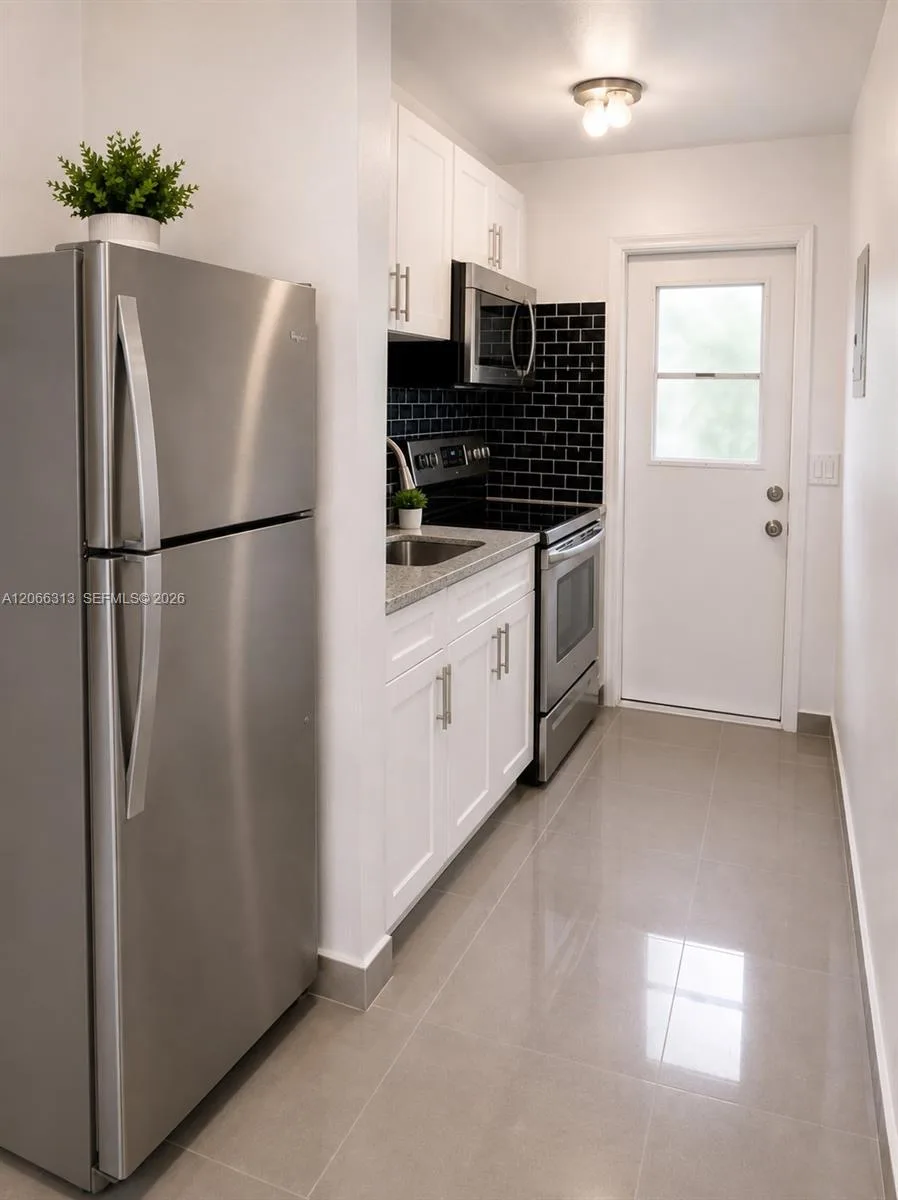 309 Phippen Waiters Rd # 2, Dania Beach, FL 33004 — zdjęcie 5