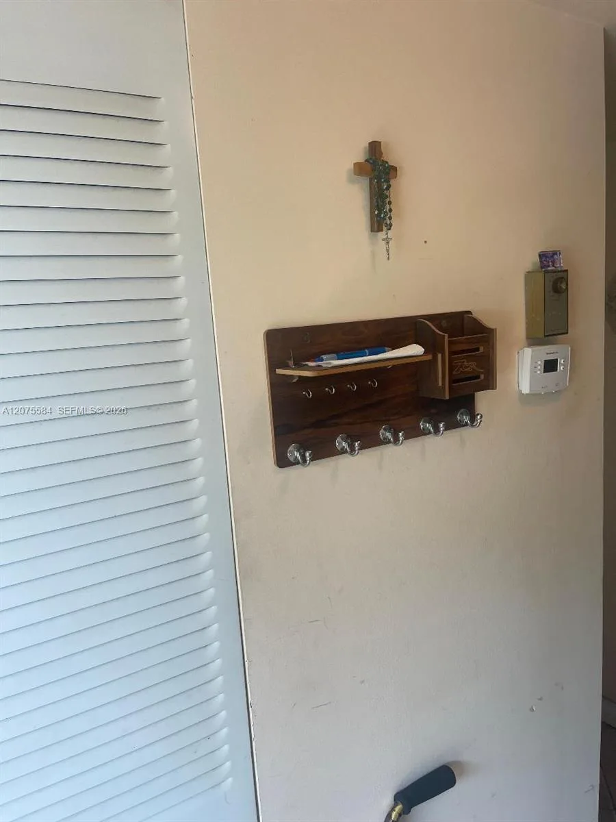9400 Sunrise Lakes Blvd # 105, Sunrise, FL 33322 photo 3