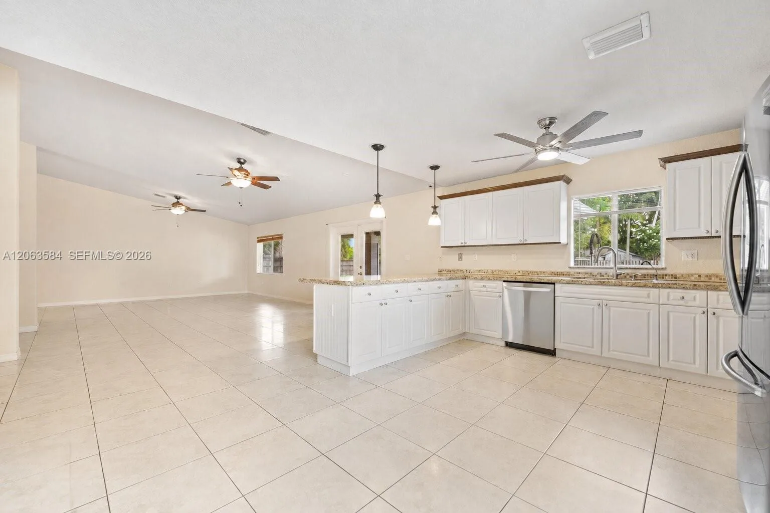 32361 SW 202nd Pl, Homestead, FL 33030 photo 11
