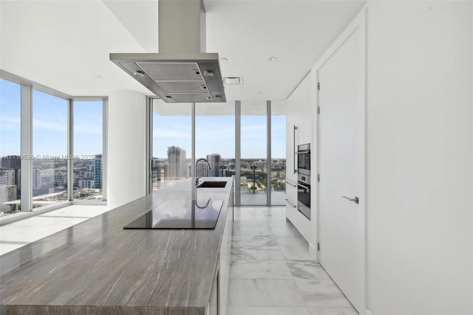 700 NE 26th Terr # 1905, Miami, FL 33137 photo 2