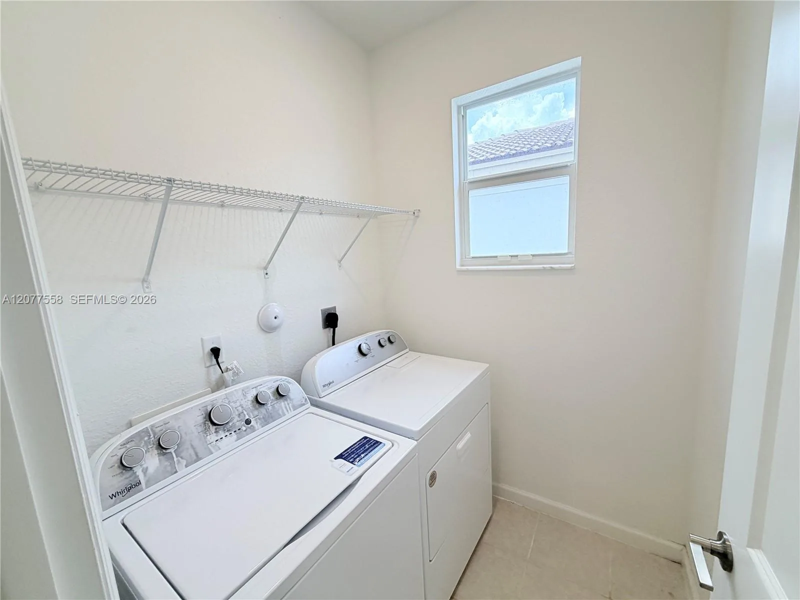 2405 NW 131st Cir, Miami, FL 33167 photo 11