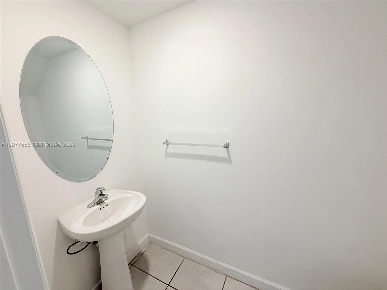 2405 NW 131st Cir, Miami, FL 33167 photo 8