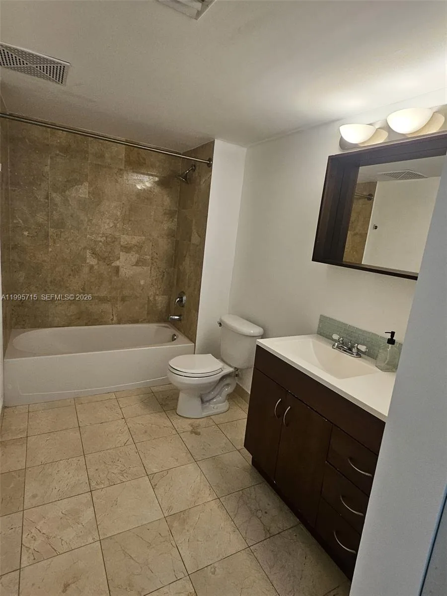 2101 Brickell Ave # 2111, Miami, FL 33129 photo 10