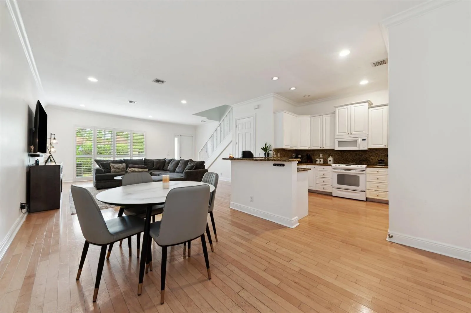 1416 NE 4th Court # 1416, Fort Lauderdale, FL 33301 photo 6
