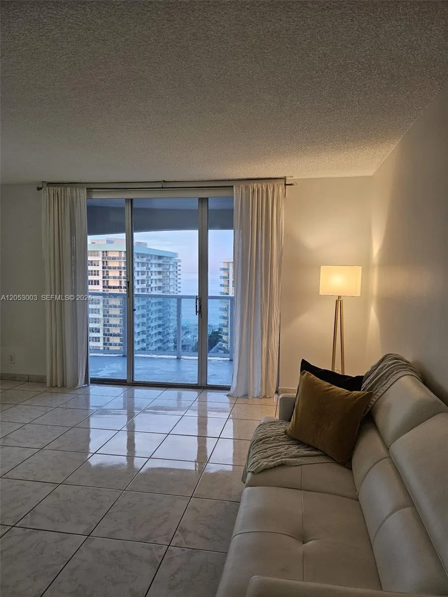 3800 E Ocean Dr # 1518, Hollywood, FL 33019 photo 9