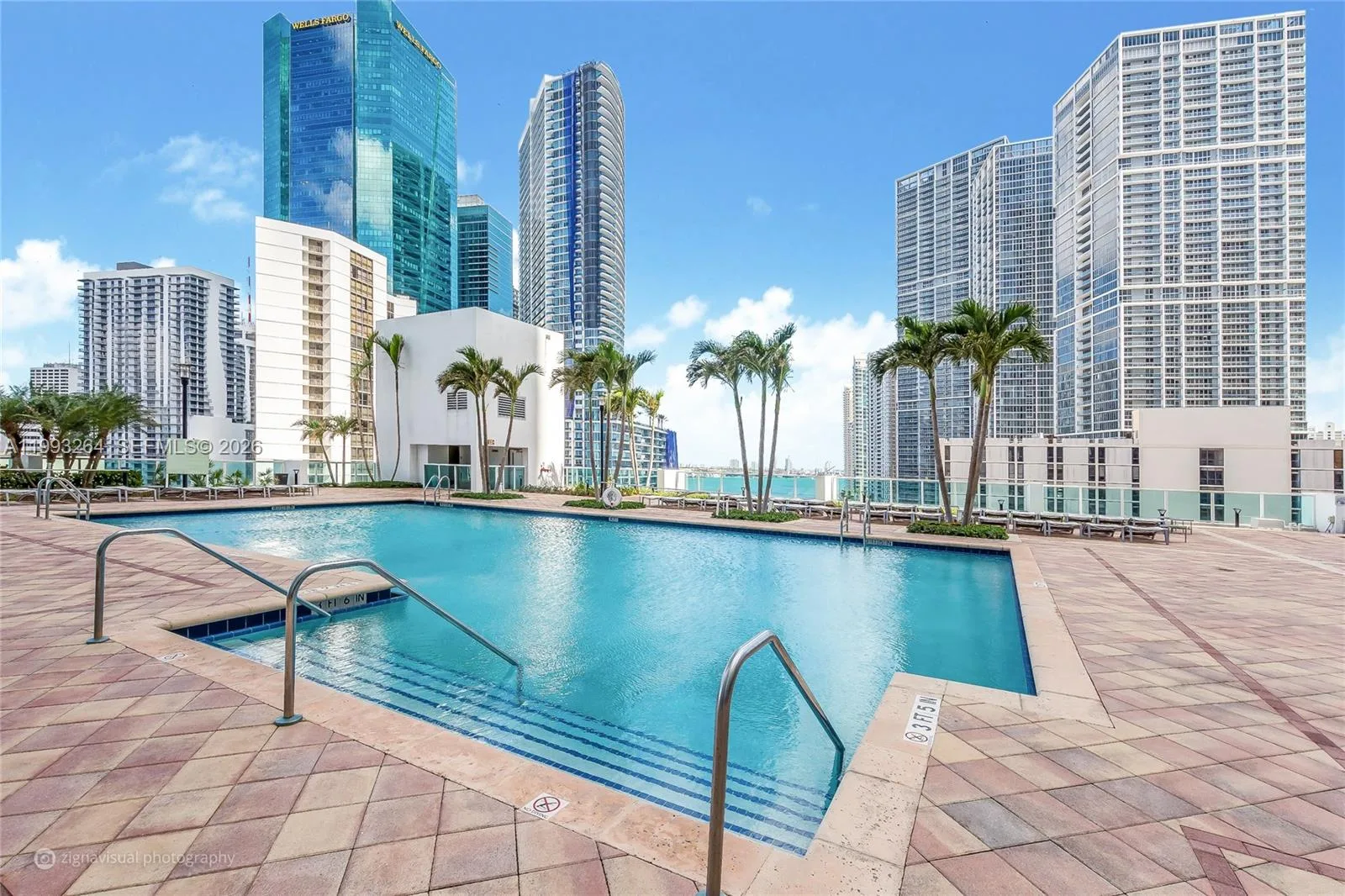 31 SE 5th St # 2708, Miami, FL 33131