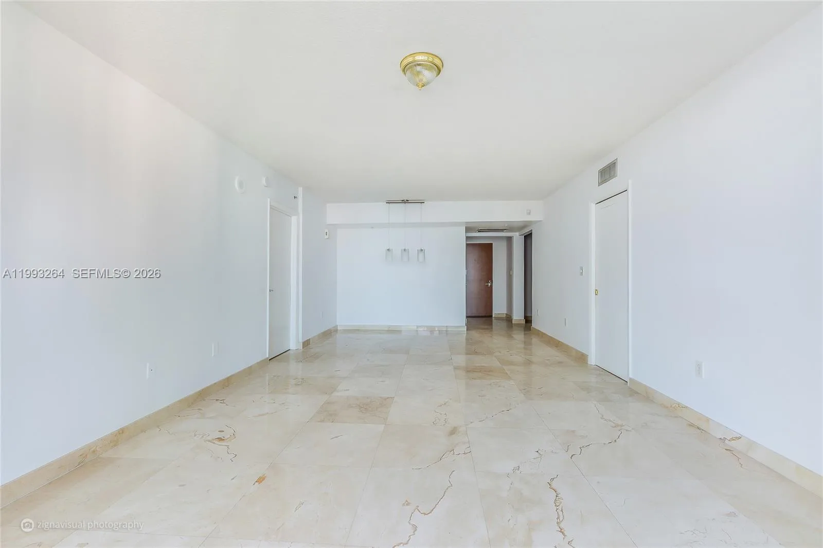 31 SE 5th St # 2708, Miami, FL 33131 photo 3