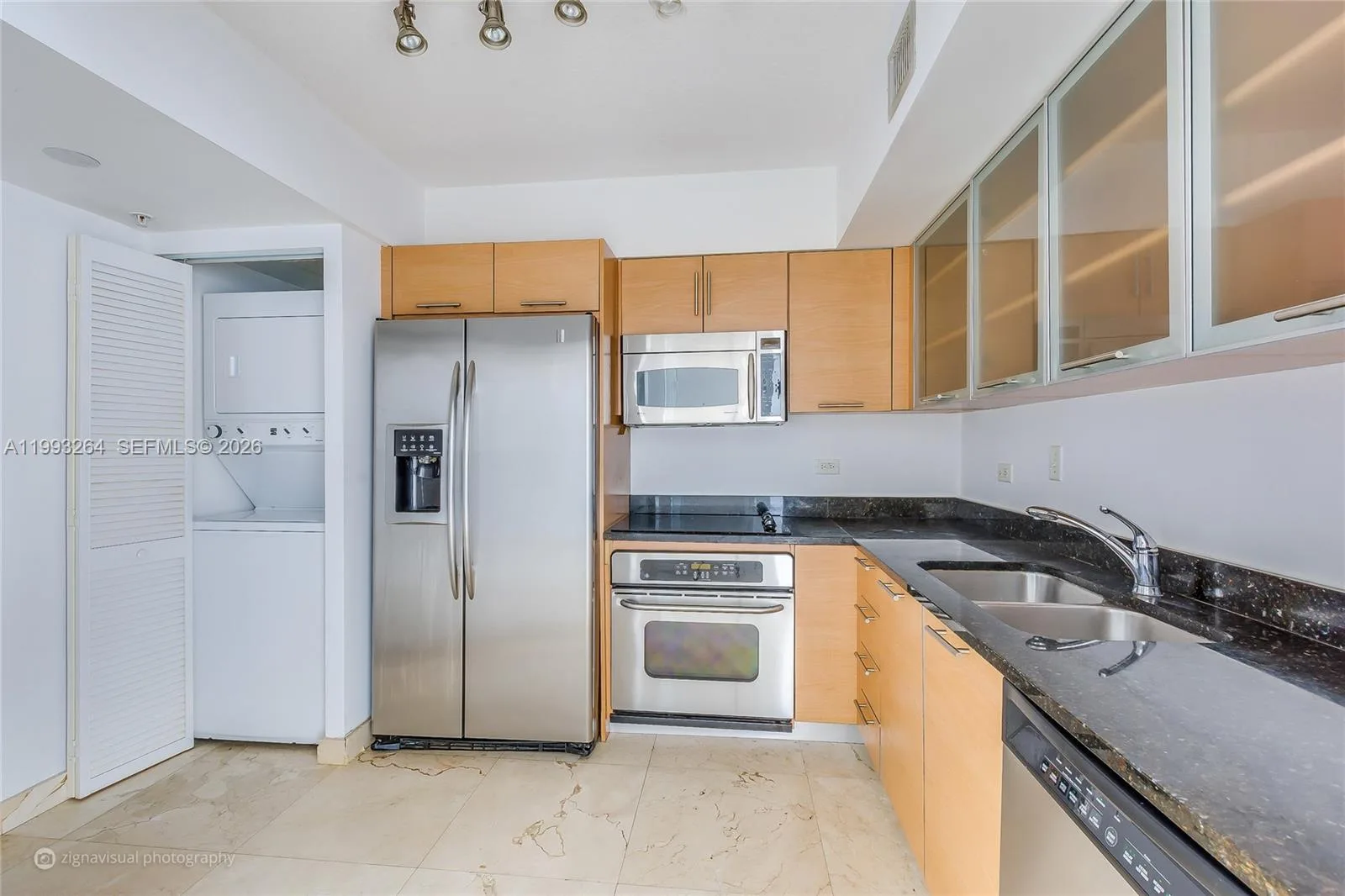 31 SE 5th St # 2708, Miami, FL 33131 photo 4
